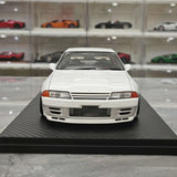 Accensione Nissan 1994 Skyline GT-R R32 Wangan Midnight Reina Akikawa White 1:18 – Modello in resina collezionabile