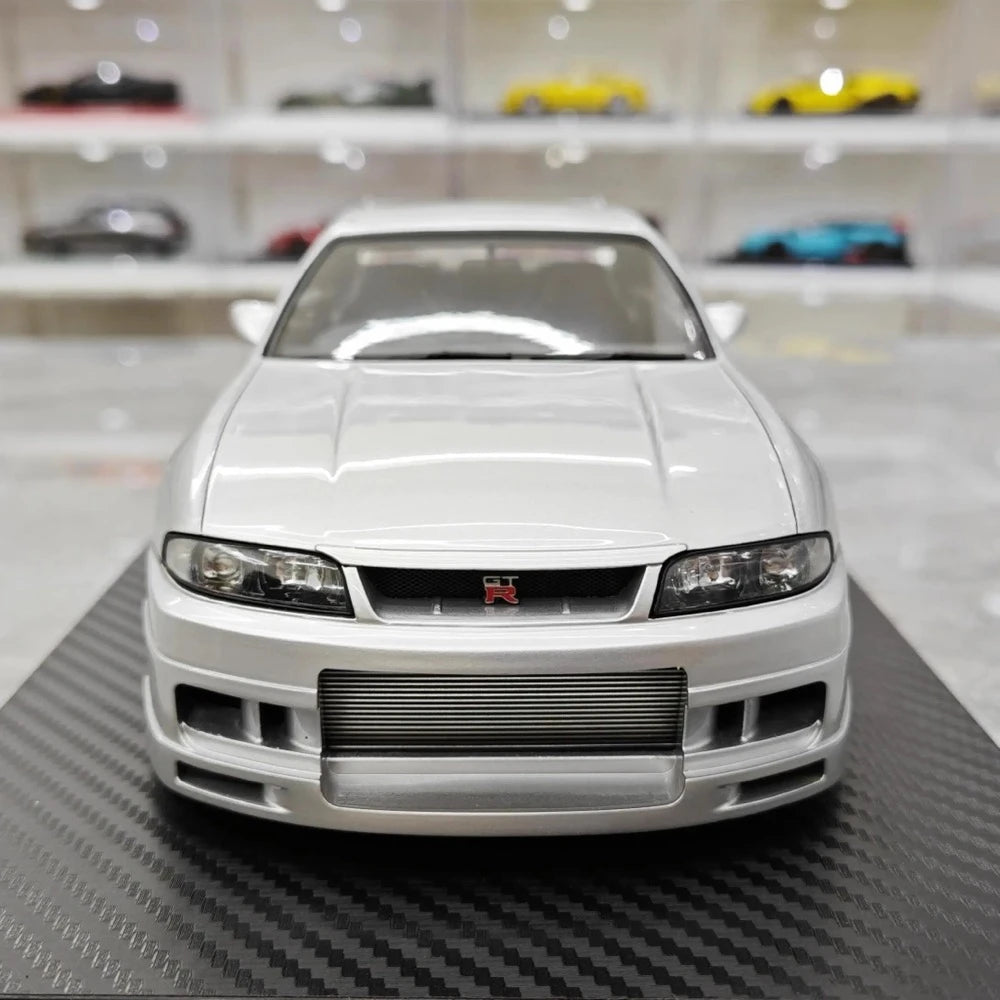 [Ignition] 1:18 Nissan 1995 Skyline GT-R R33 Greddy BCNR33 White Model Car Resin