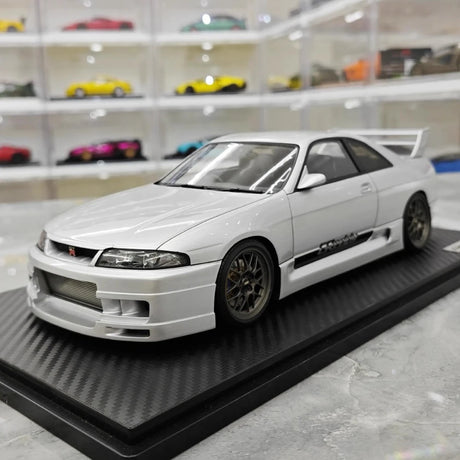 [Ignition] 1:18 Nissan 1995 Skyline GT-R R33 Greddy BCNR33 White Model Car Resin