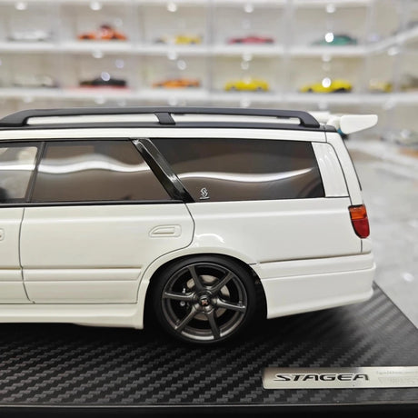 [Ignition] 1:18 Nissan 1996 Stagea 260RS WGNC34 White Model Car Resin