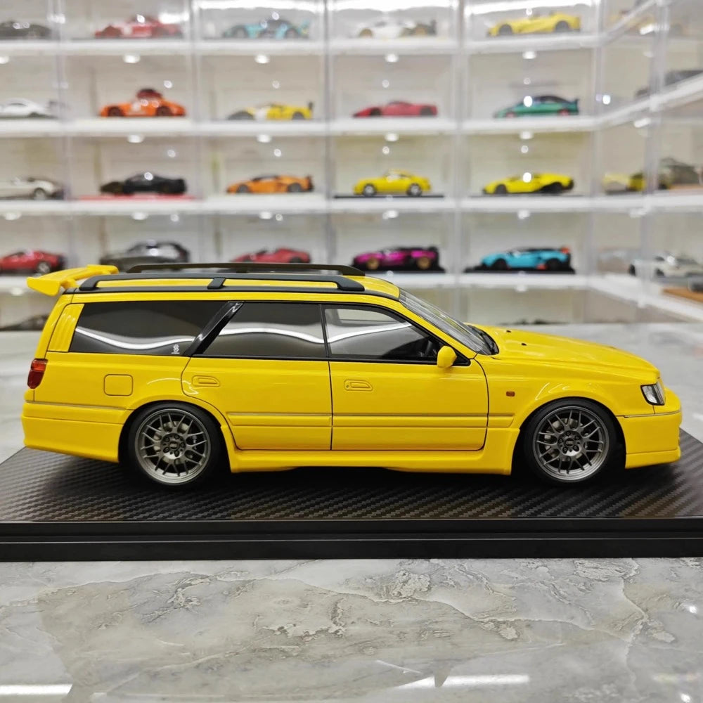 [Ignition] 1:18 Nissan 1996 Stagea 260RS WGNC34 Yellow Model Car Resin