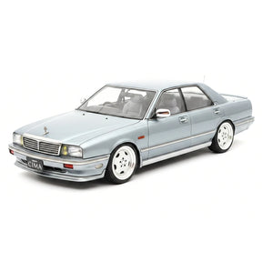 Ignition Nissan 1988 Cedric Cima Y31 Pearl White 1:18 – Resina modello in resina collezionabile