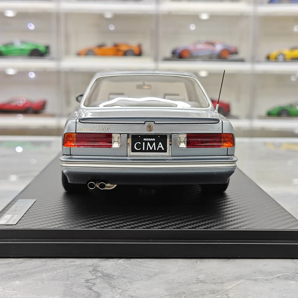 Ignition Nissan 1988 Cedric Cima Y31 Pearl White 1:18 – Resina modello in resina collezionabile