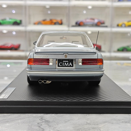 Ignition Nissan 1988 Cedric Cima Y31 Pearl White 1:18 – Resina modello in resina collezionabile