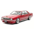 Ignition Nissan 1988 Cedric Cima Y31 Wine Red 1:18 – Sammelobjekt-Resin-Modellharz