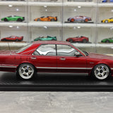 Ignition Nissan 1988 Cedric Cima Y31 Wine Red 1:18 – Sammelobjekt-Resin-Modellharz
