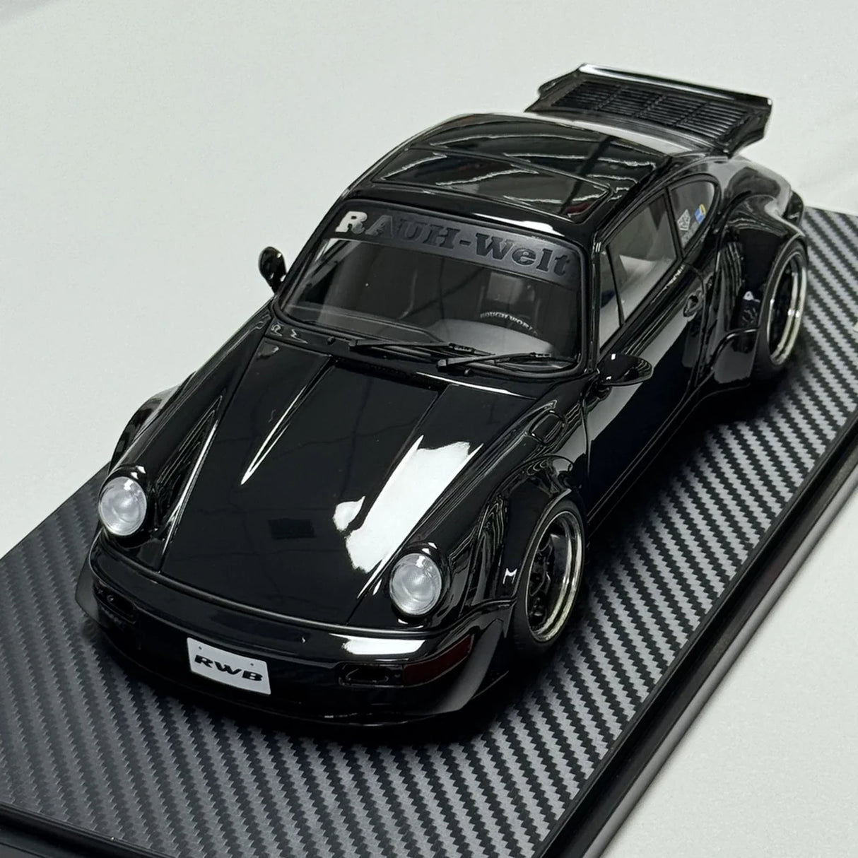 Ignition Porsche 1991 911 964 RWB Glossy zwart 1:18 – Collectible resin Model resin