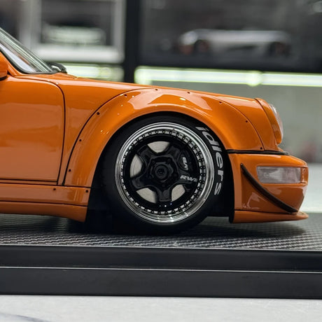 Ignition Porsche 1991 911 964 RWB Orange 1:18 – Resina Modelo de Resina de Colecionável