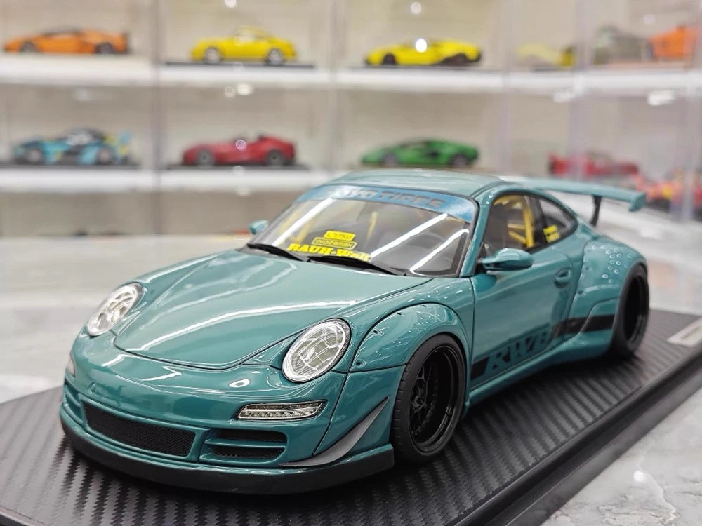 [Ignition] 1:18 Porsche 2005 997 RWB Green Model Car Resin
