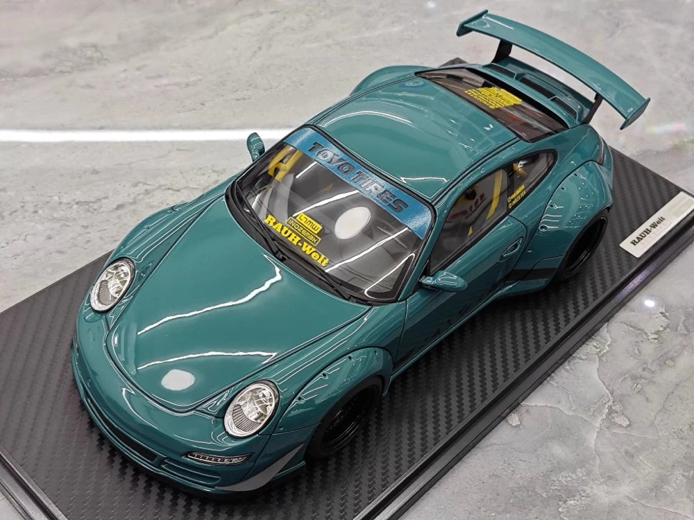[Ignition] 1:18 Porsche 2005 997 RWB Green Model Car Resin
