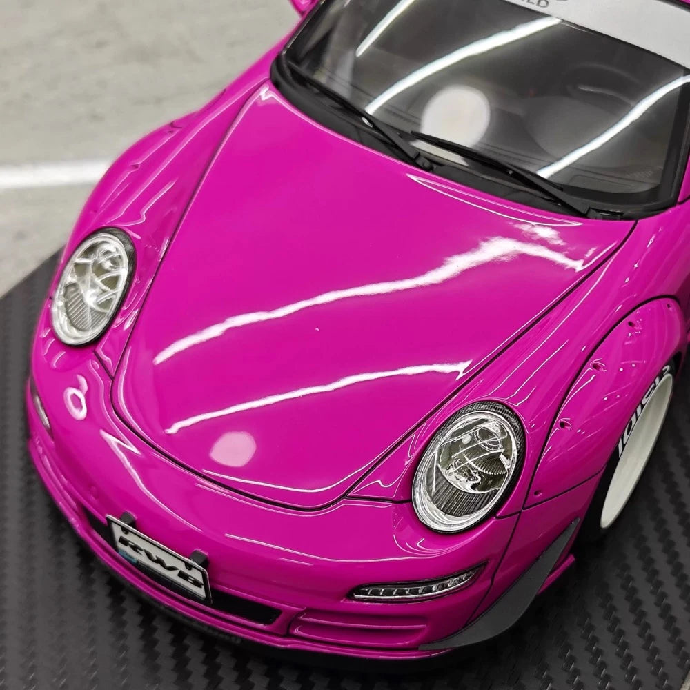 [Ignition] 1:18 Porsche 2005 997 RWB Pink Model Car Resin