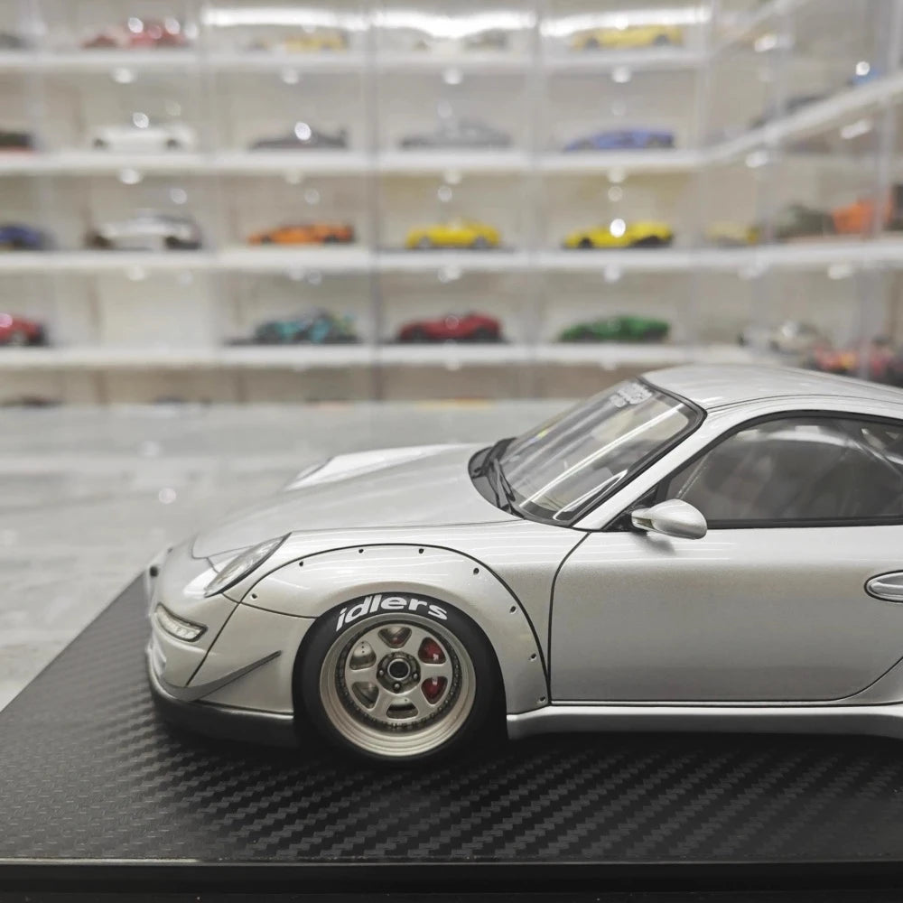 [Ignition] 1:18 Porsche 2005 997 RWB Silver Model Car Resin