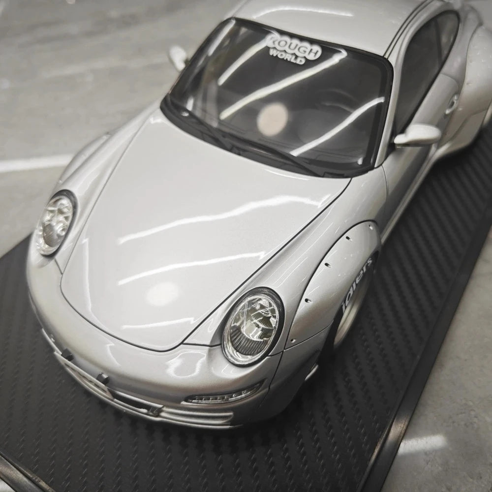 [Ignition] 1:18 Porsche 2005 997 RWB Silver Model Car Resin