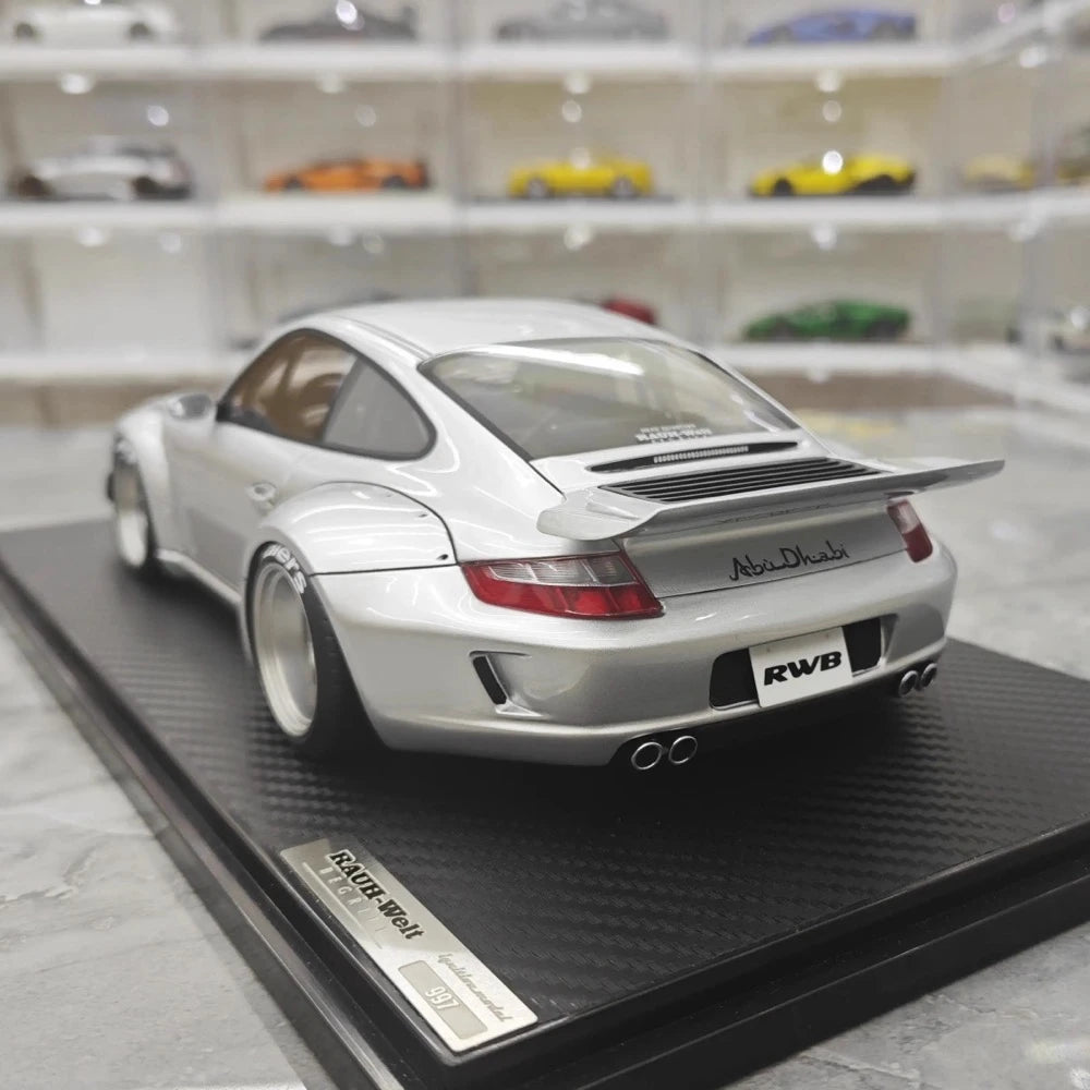 [Ignition] 1:18 Porsche 2005 997 RWB Silver Model Car Resin