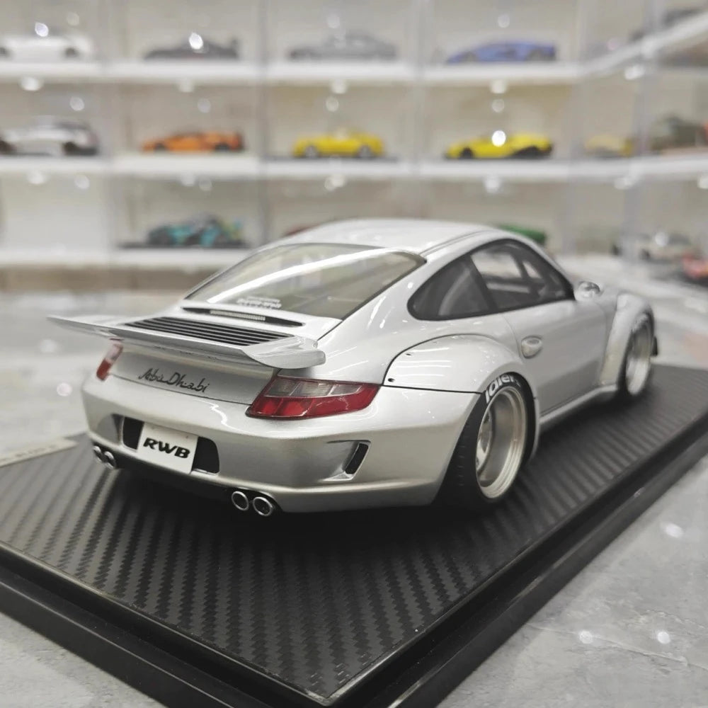 [Ignition] 1:18 Porsche 2005 997 RWB Silver Model Car Resin