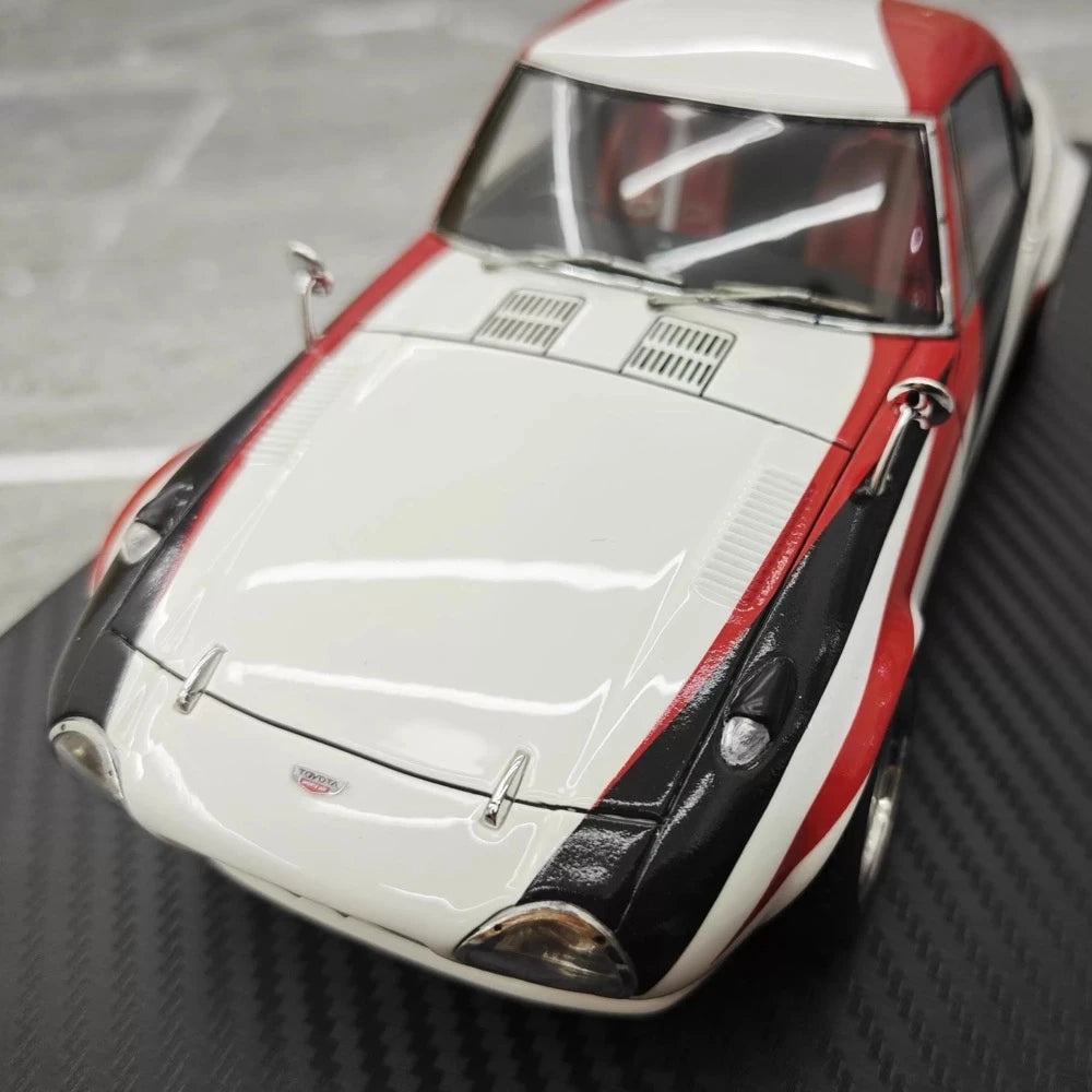 [Ignition] 1:18 Toyota 1965 Sports 800 Special ホワイト & ブラック モデルカー レジン