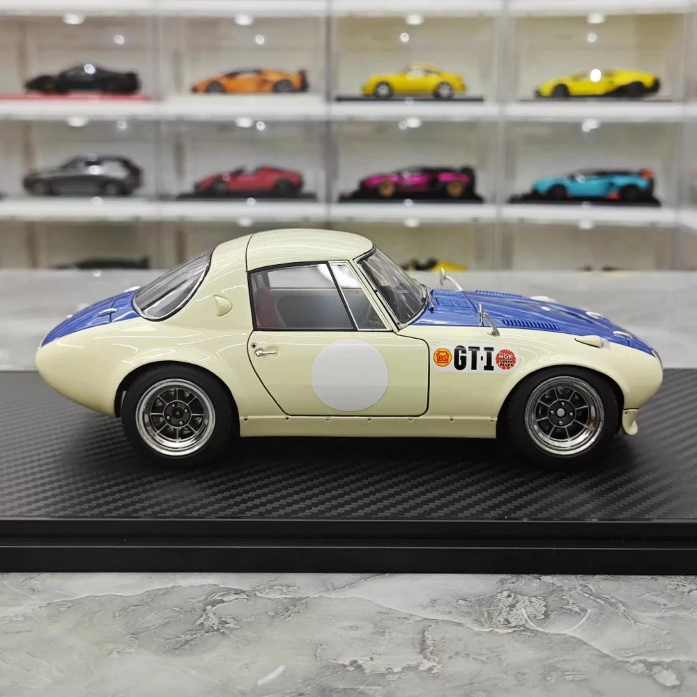 [Ignition] 1:18 Toyota 1965 Sports 800 Special White & Blue Model Car Resin