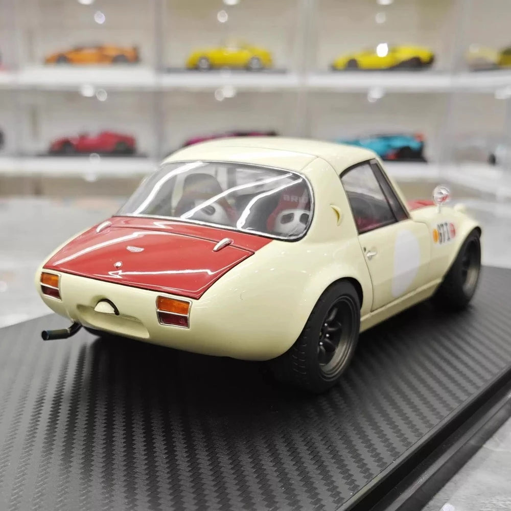 [Ignition] 1:18 Toyota 1965 Sports 800 Special White & Red Model Car Resin