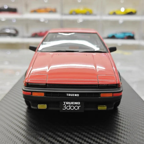 [Ignition] 1:18 Toyota 1983 AE86 Sprinter Trueno Red Model Car Resin