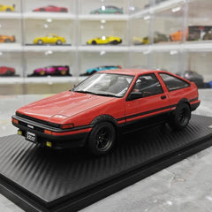 [Ignition] 1:18 Toyota 1983 AE86 Sprinter Trueno Red Model Car Resin