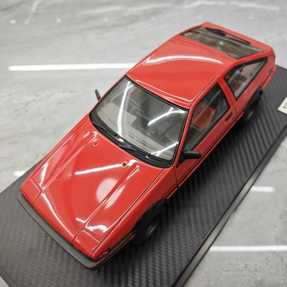 [Ignition] 1:18 Toyota 1983 AE86 Sprinter Trueno Red Model Car Resin