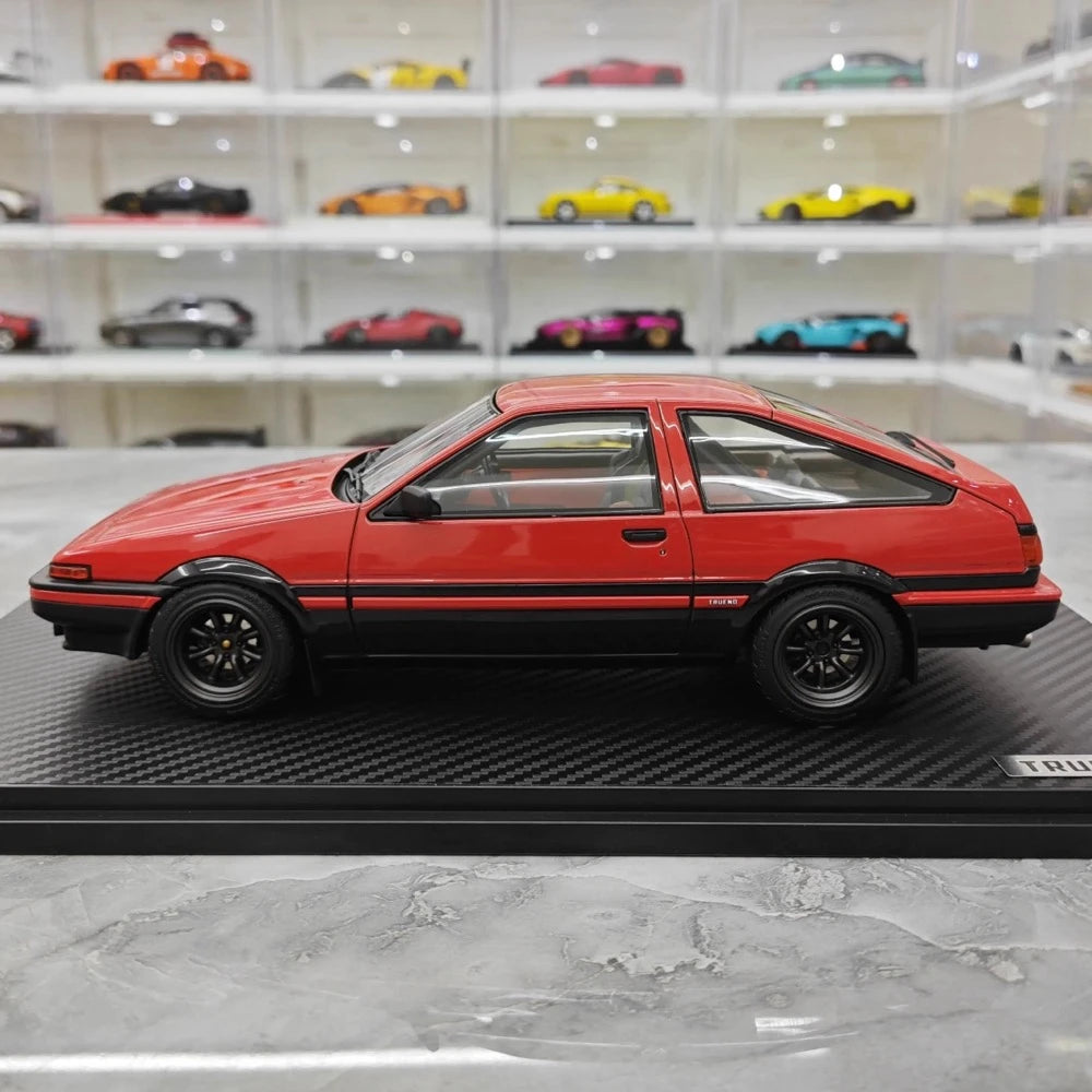 [Ignition] 1:18 Toyota 1983 AE86 Sprinter Trueno Red Model Car Resin