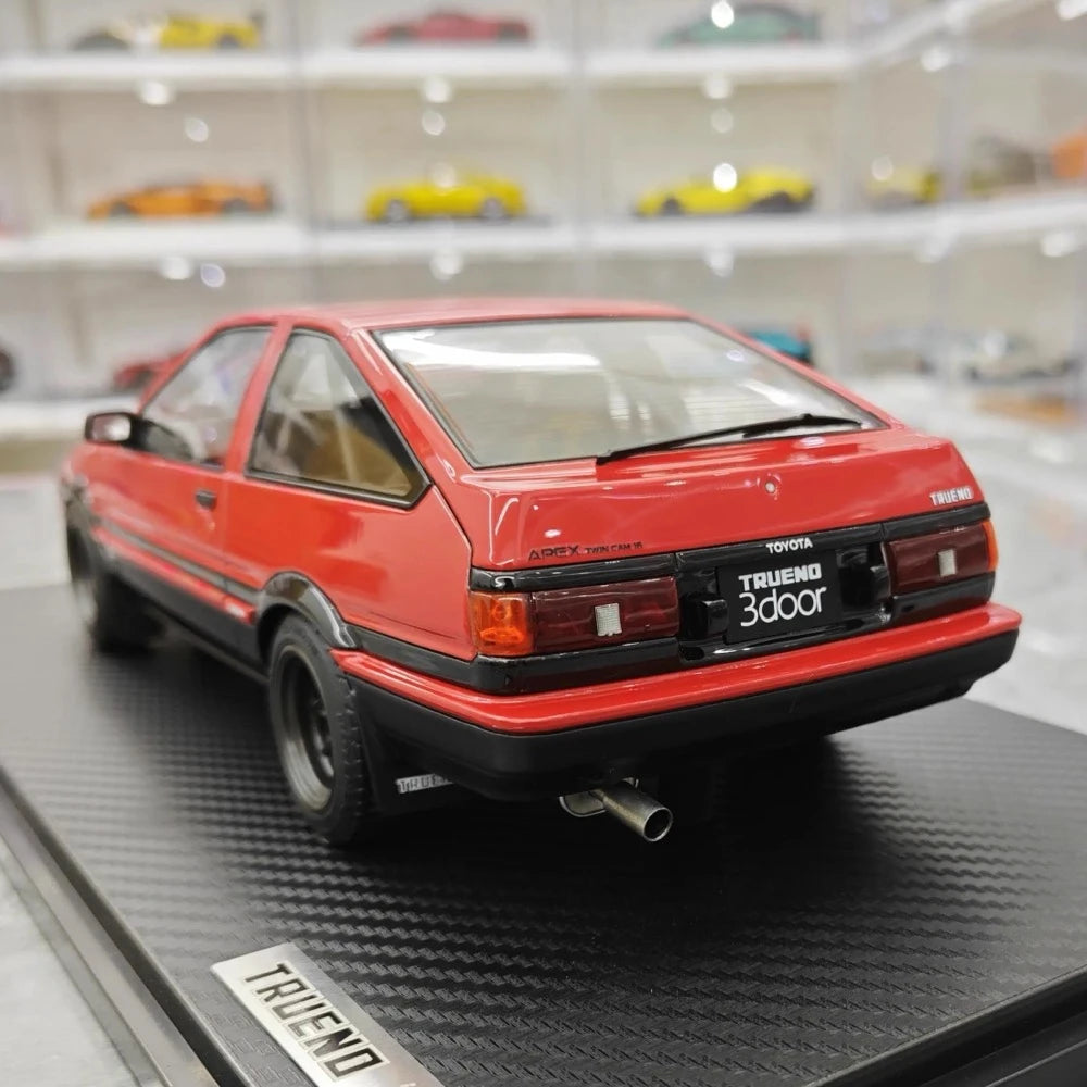 [Ignition] 1:18 Toyota 1983 AE86 Sprinter Trueno Red Model Car Resin