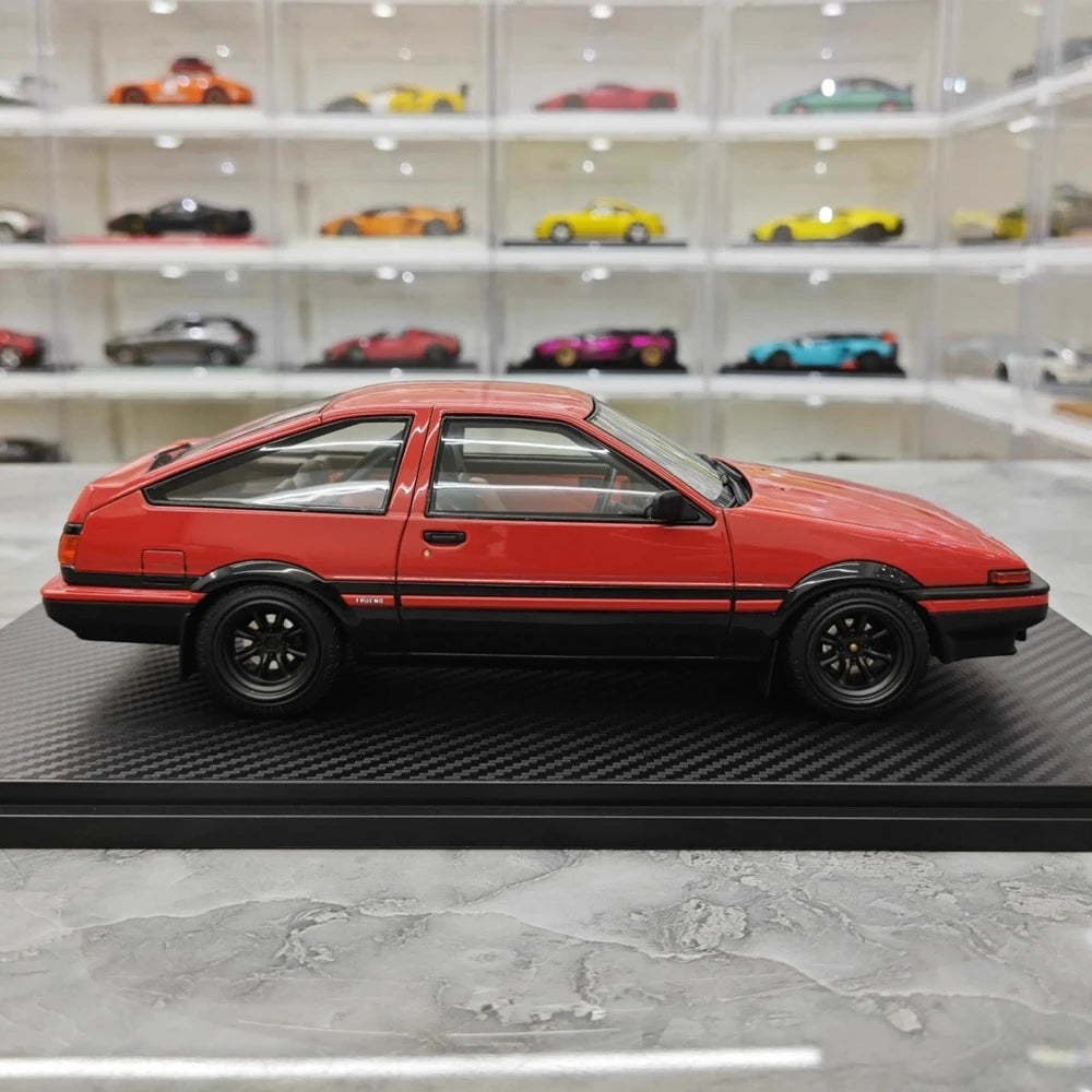 [Ignition] 1:18 Toyota 1983 AE86 Sprinter Trueno Red Model Car Resin