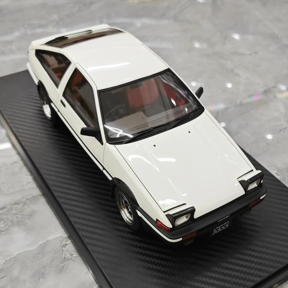 [Ignition] 1:18 Toyota 1983 AE86 Sprinter Trueno White Model Car Resin
