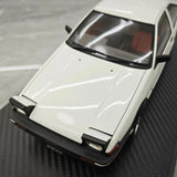 [Ignition] 1:18 Toyota 1983 AE86 Sprinter Trueno White Model Car Resin