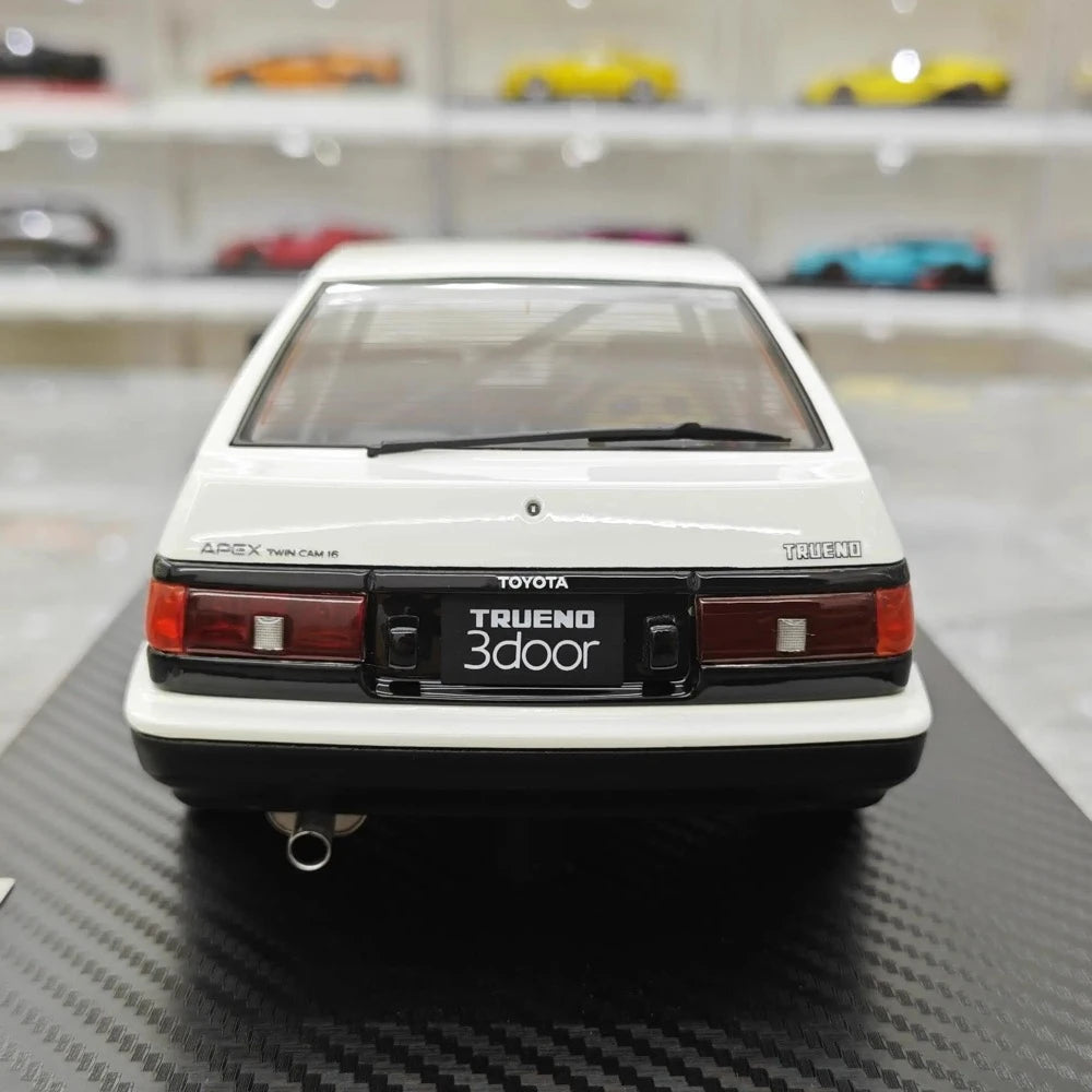 [Ignition] 1:18 Toyota 1983 AE86 Sprinter Trueno White Model Car Resin
