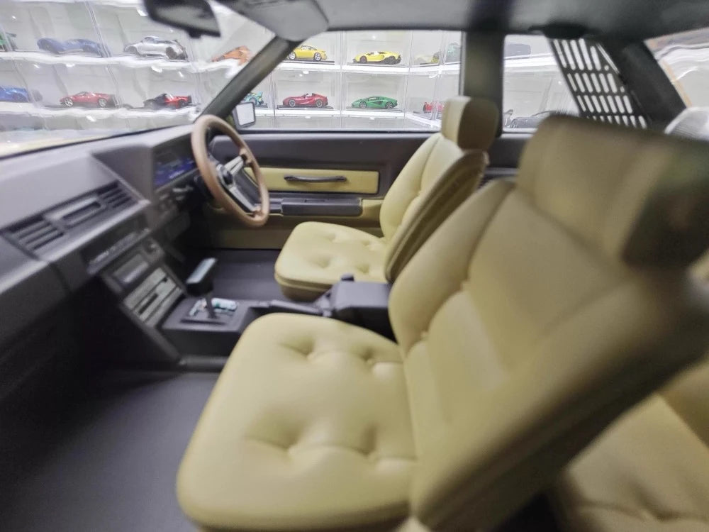 [Ignition] 1:18 Toyota 1983 Soarer 2800GT Gold Model Car Resin