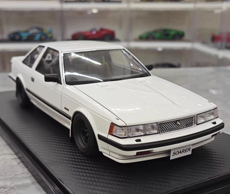 [Ignition] 1:18 Toyota 1983 Soarer 2800GT White & Black hub Model Car Resin