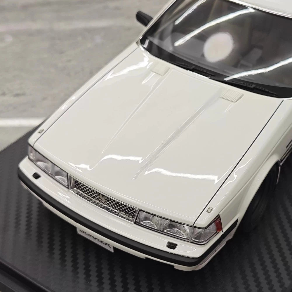 [Ignition] 1:18 Toyota 1983 Soarer 2800GT White & Black hub Model Car Resin
