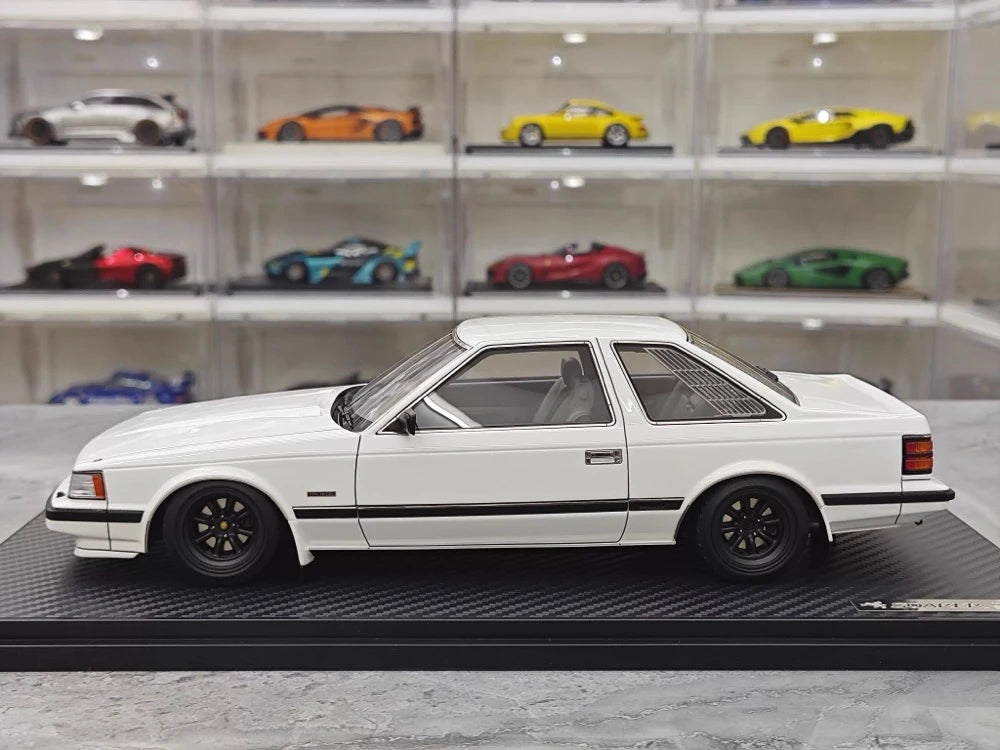 [Ignition] 1:18 Toyota 1983 Soarer 2800GT White & Black hub Model Car Resin