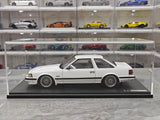 [Ignition] 1:18 Toyota 1983 Soarer 2800GT vit & silver hub modellbil harts
