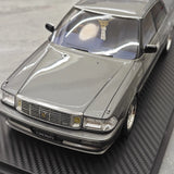 Ignition Toyota 1987 Crown Royal Saloon G 130 Gray 1:18 – samlarobjekt resinmodellresin