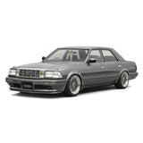 Ignition Toyota 1987 Crown Royal Saloon G 130 Gray 1:18 – samlarobjekt resinmodellresin