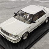 Ignition Toyota 1987 Crown Royal Saloon G White 1:18 – Sammelobjekt-Resin-Modellharz