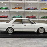 Ignition Toyota 1987 Crown Royal Saloon G White 1:18 – Sammelobjekt-Resin-Modellharz