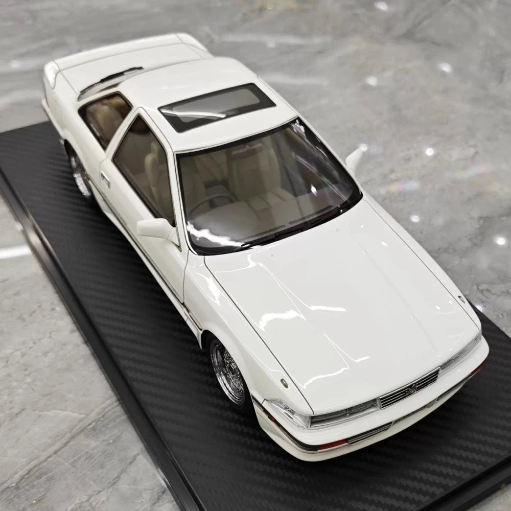[Ignition] 1:18 Toyota 1987 Soarer Z20 2.0GT Twin White Model Car Resin