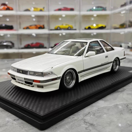 [Ignition] 1:18 Toyota 1987 Soarer Z20 2.0GT Twin White Model Car Resin