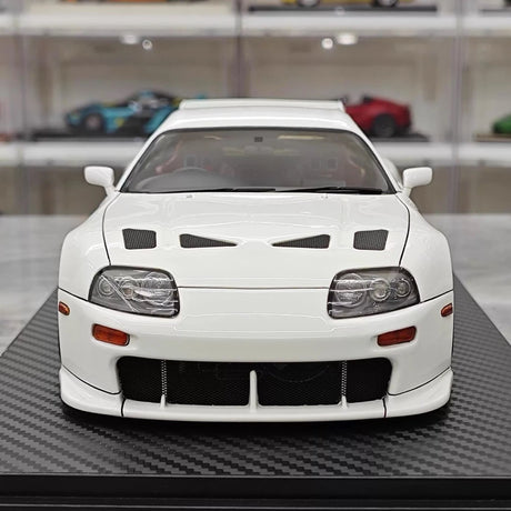[Ignition] 1:18 Toyota 1993 Supra A80 TRD 3000GT wit modelauto Hars