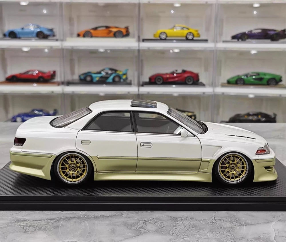 [Ignition] 1:18 Toyota 1996 Mark II JZX100 VERTEX ゴールド モデルカー レジン