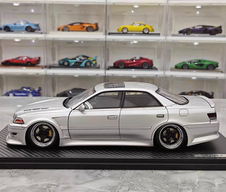 [Ignition] 1:18 Toyota 1996 Mark II JZX100 VERTEX zilver modelauto Hars
