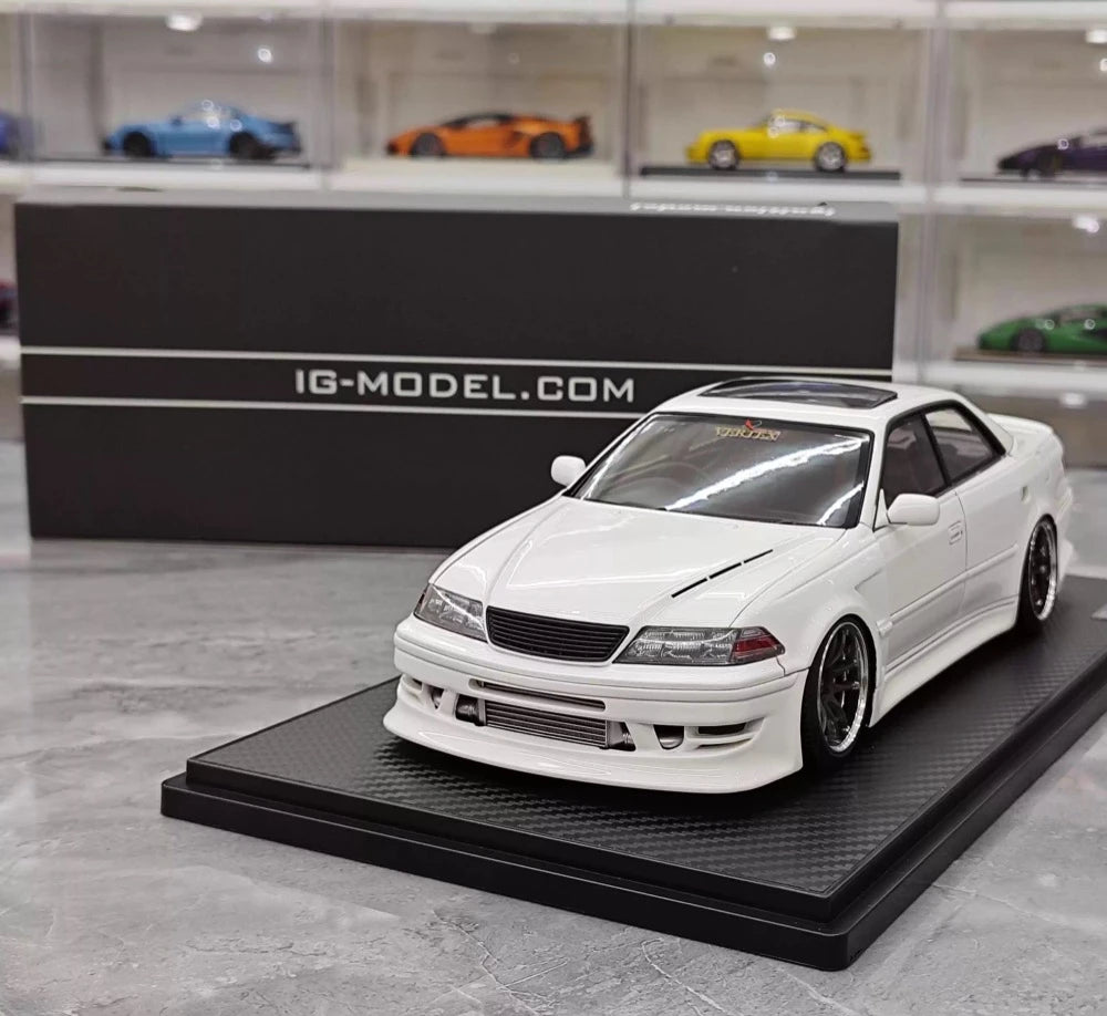 [Ignition] 1:18 Toyota 1996 Mark II JZX100 VERTEX valkoinen pienoismalli Hartsi