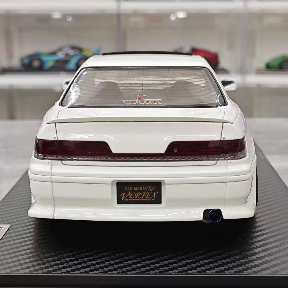 [Ignition] 1:18 Toyota 1996 Mark II JZX100 VERTEX valkoinen pienoismalli Hartsi