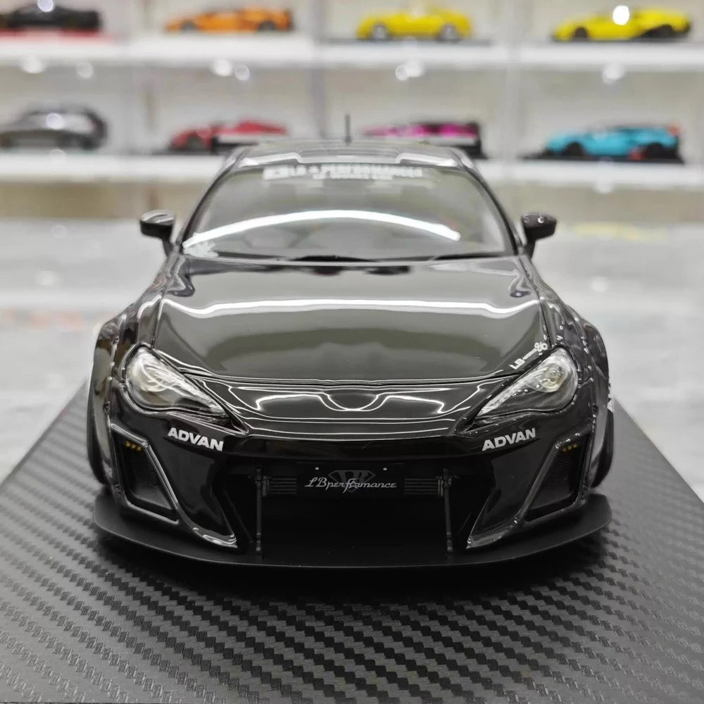 [Ignition] 1:18 Toyota 2012 86 Subaru BRZ LBWK Black Model Car Resin
