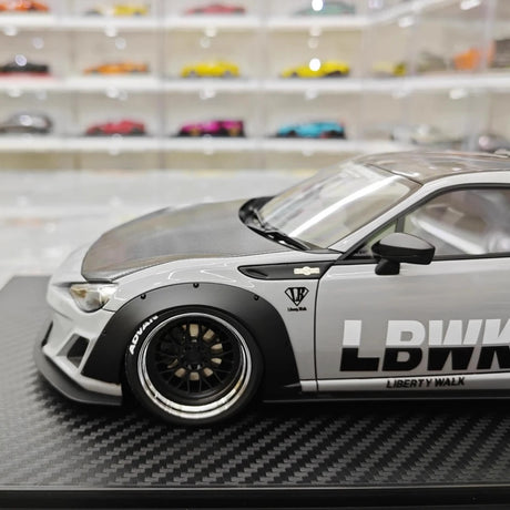 [Ignition] 1:18 Toyota 2012 86 Subaru BRZ LBWK Gray Model Car Resin