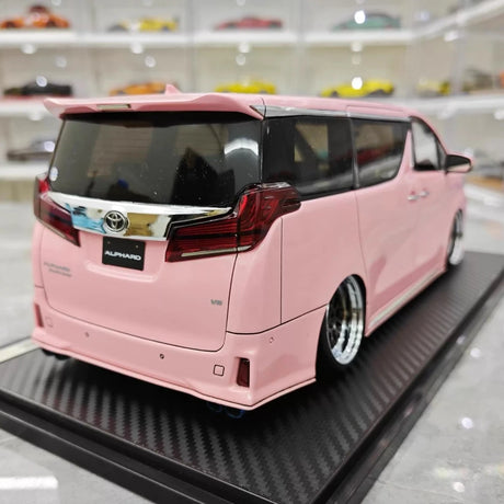 [Ignition] 1:18 Toyota 2015 Alphard H30W roze modelauto Hars